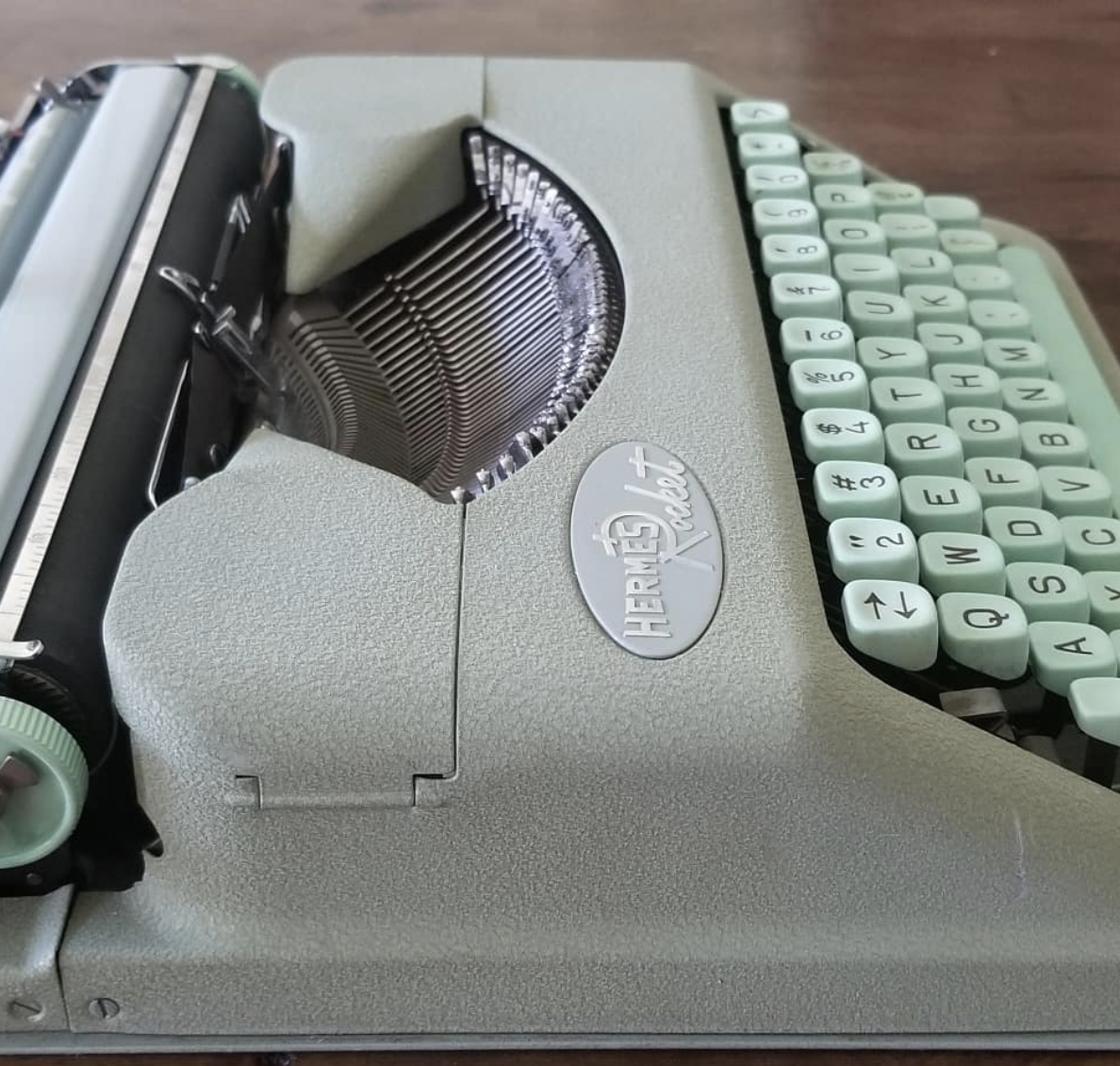 Circa 1956 Hermes Baby /Rocket Typewriter with case — Classic